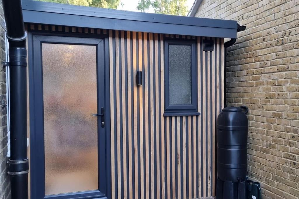 Self-Contained Annex, With Parking. Sittingbourne Exterior foto