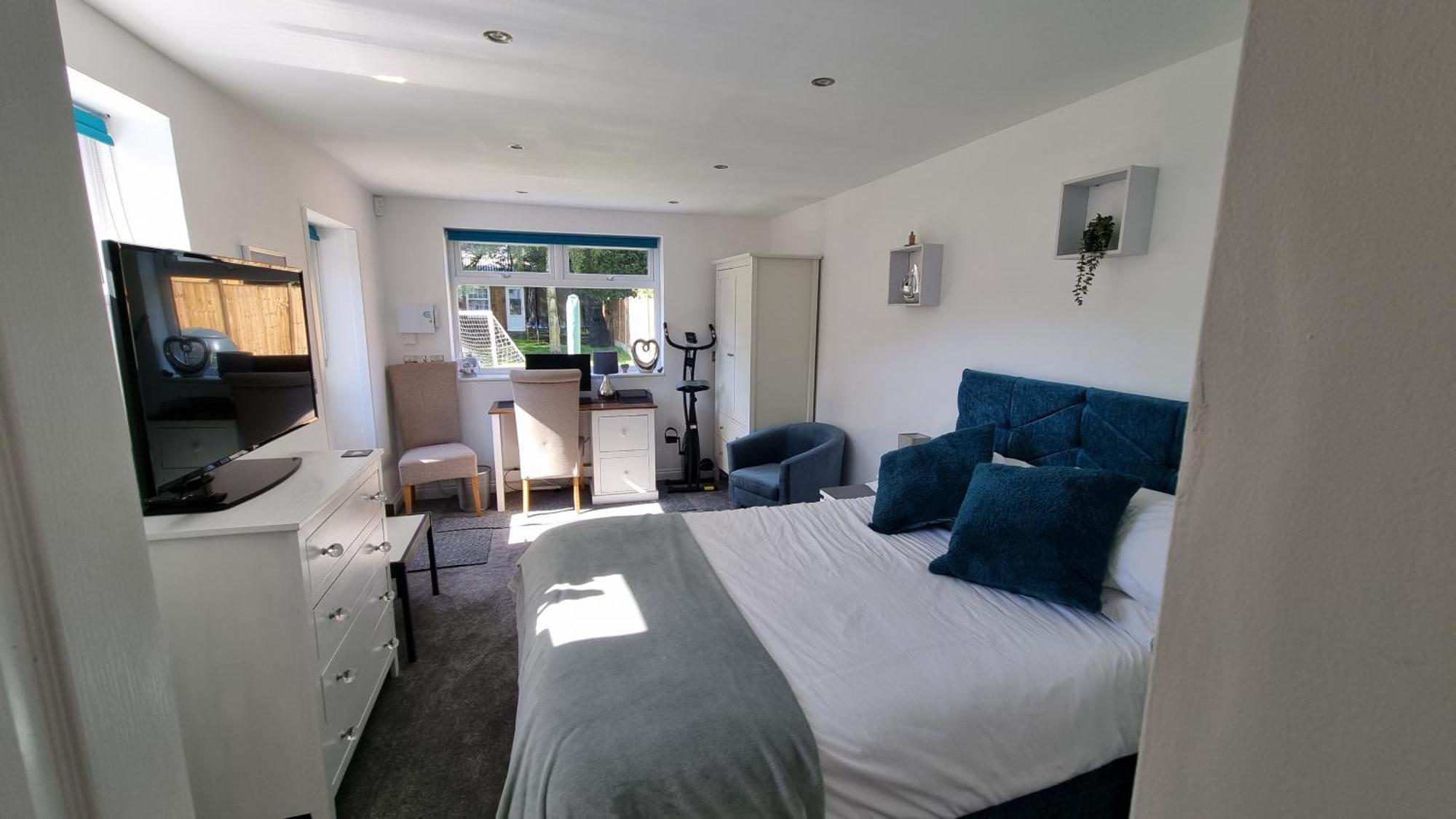 Self-Contained Annex, With Parking. Sittingbourne Exterior foto