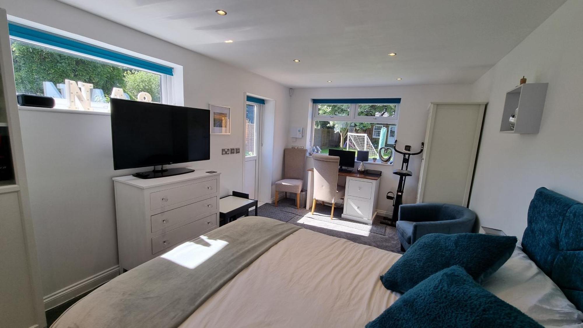 Self-Contained Annex, With Parking. Sittingbourne Exterior foto